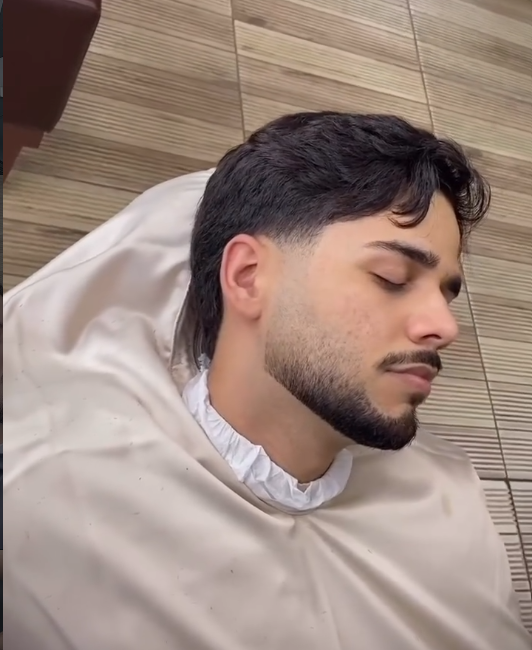 Corte e barba no detalhe